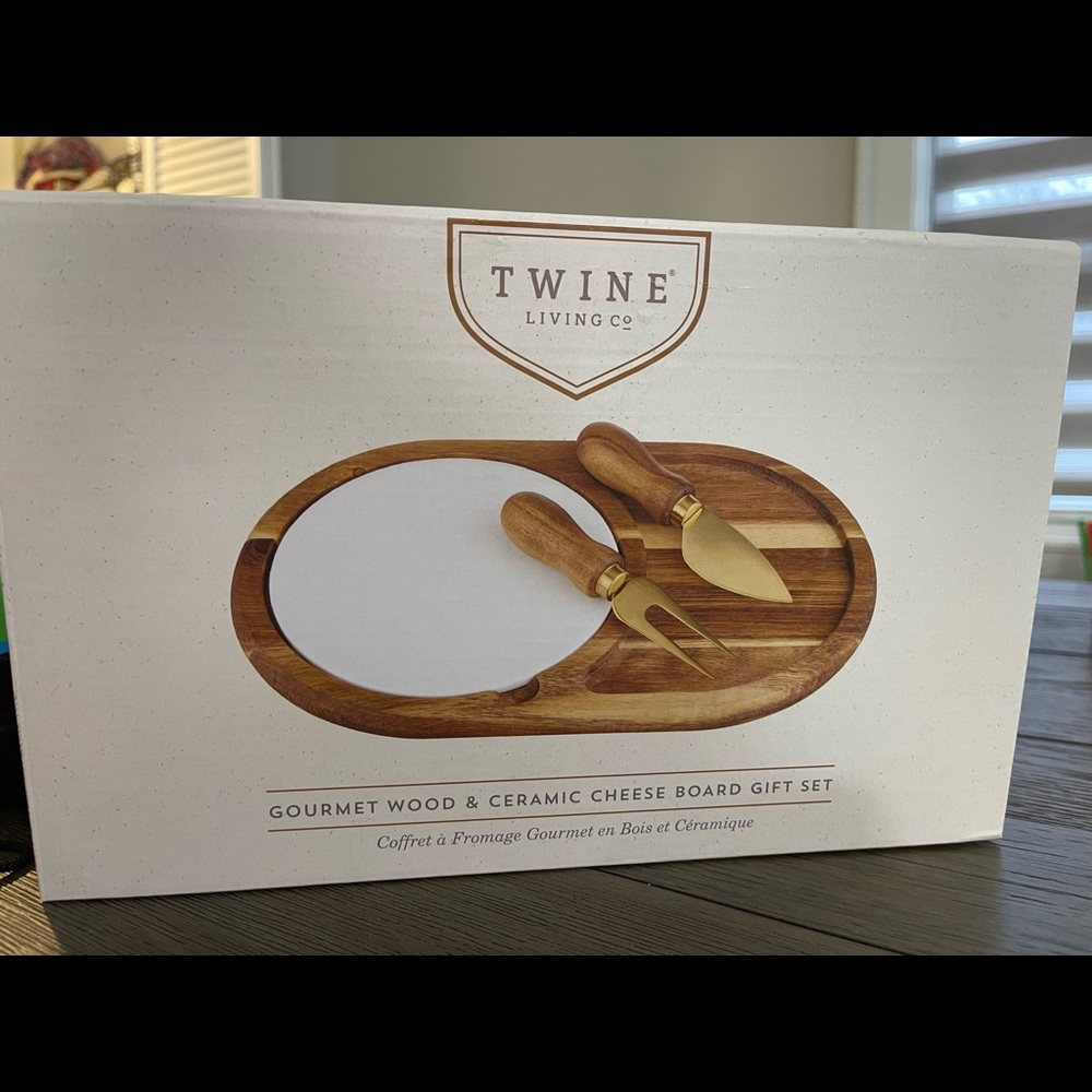 TWINE cheese plate set